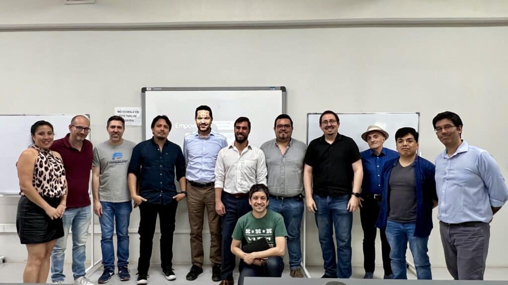 Profesores e investigadores de la UCEN fortalecen sus conocimientos y competencias en Propiedad Intelectual